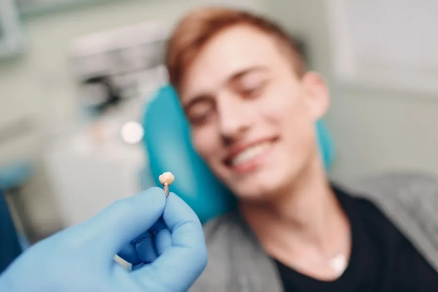 implantes dentales en perú
